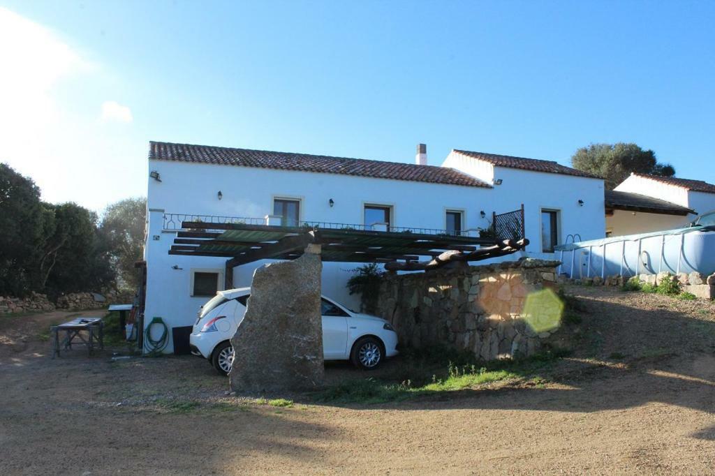 Appartamento L'Albero Magico Nella Campagna Gallurese Santa Teresa Gallura Extérieur photo